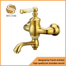 Fashionable Wall Mounted Bathroom Faucet (ICD-0305)